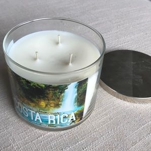 Bath Body Works Rainforest Passionfruit Scented Candle